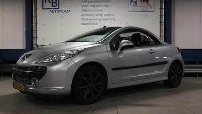 Occasion 2007 Peugeot 207 CC Cabriolet | € 3.350 (Eerlijke prijs)