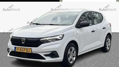 Wit Occasion 2022 Dacia Sandero Essentiel Hatchback | € 12.950 (Super prijs)