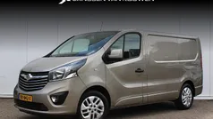 Beige Gebruikt 2016 Opel Vivaro Sport Van | € 10.772 (Eerlijke prijs)