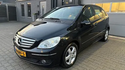 Occasion Mercedes B200 193 PK (141 kW) 2005 Zwart (metallic) MPV