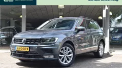 Grijs Gebruikt 2017 VW Tiguan Comfortline SUV | € 23.490 (Goede deal)