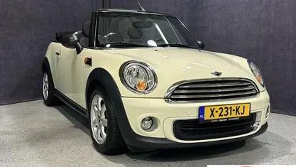 Wit Gebruikt 2010 Mini One Cabriolet Cabriolet | € 7.650 (Eerlijke prijs)