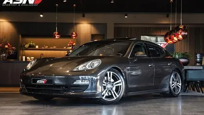 Occasion Porsche Panamera Sport 400 PK (294 kW) 2010 Grijs Hatchback