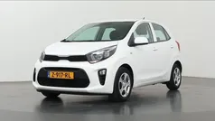 Wit Gebruikt 2024 Kia Picanto Comfort Hatchback | € 14.935 (Eerlijke prijs)