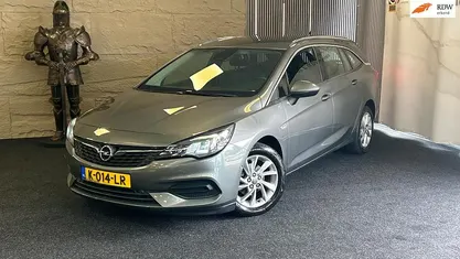 Gebruikt 2021 Opel Astra Business Elegance Stationwagen | € 15.999 (Eerlijke prijs)
