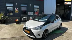 Wit Gebruikt 2019 Toyota Yaris Executive Hatchback | € 15.850 (Eerlijke prijs)