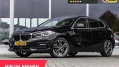 Gebruikt 2022 BMW 118 Sport Line Hatchback | € 21.850 (Eerlijke prijs)