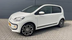 Gebruikt 2016 VW up! high up! Hatchback | € 7.999 (Eerlijke prijs)