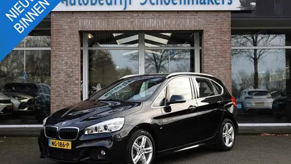 Occasion BMW 218 Executive 136 PK (100 kW) 2017 Zwart Stationwagen