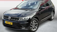 Zwart Gebruikt 2017 VW Tiguan Comfortline SUV | € 19.500 (Eerlijke prijs)