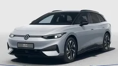 Zwart Nieuw 2026 VW ID.7 Pro Stationwagen | € 52.040 (Goede deal)