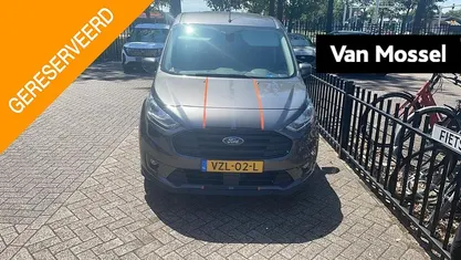 Gebruikt 2023 Ford Transit Sport Van | € 18.425 (Eerlijke prijs)