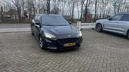 Gebruikt 2020 Ford Focus Business Edition Hatchback | € 12.744 (Eerlijke prijs)