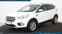 Wit Gebruikt 2017 Ford Kuga Titanium SUV | € 13.700 (Super prijs)