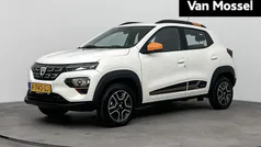 Gebruikt 2022 Dacia Spring Comfort Plus Hatchback | € 11.930 (Eerlijke prijs)