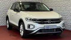 Gebruikt 2024 VW T-Roc Style SUV | € 35.440 (Eerlijke prijs)