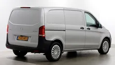 Zilver Gebruikt 2022 Mercedes Vito MPV | € 24.950 (Eerlijke prijs)