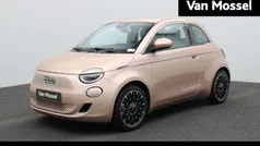 Gebruikt 2023 Fiat 500e La Prima Hatchback | € 23.900 (Eerlijke prijs)