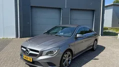 Grijs Gebruikt 2013 Mercedes CLA180 Sedan | € 9.850 (Eerlijke prijs)