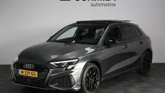Grijs Gebruikt 2021 Audi A3 Sportback Competition Hatchback | € 29.995 (Eerlijke prijs)