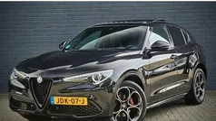 Zwart, metallic lak Gebruikt 2022 Alfa Romeo Stelvio Veloce SUV | € 48.850 (Goede deal)