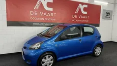 Blauw Gebruikt 2011 Toyota Aygo Cool Hatchback | € 3.499 (Eerlijke prijs)
