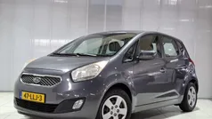 Steel gray metallic (9a) Gebruikt 2010 Kia Venga Hatchback | € 7.950 (Eerlijke prijs)
