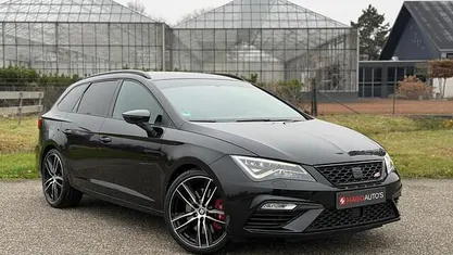Zwart (metallic) Gebruikt 2017 Cupra Leon Stationwagen | € 20.990 (Goede deal)