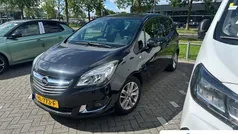 Zwart Gebruikt 2015 Opel Meriva Edition MPV | € 9.395 (Eerlijke prijs)