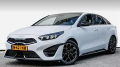 Wit Gebruikt 2021 Kia ProCeed Hatchback | € 16.940 (Eerlijke prijs)