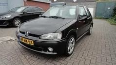 Zwart Gebruikt 2001 Peugeot 106 Sport Hatchback | € 1.450 (Eerlijke prijs)