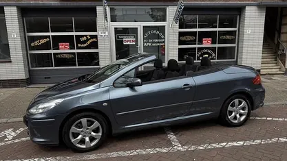 Grijs Gebruikt 2006 Peugeot 307 CC Cabriolet | € 4.250 (Eerlijke prijs)