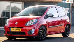 Rood Gebruikt 2011 Renault Twingo Collection Hatchback | € 2.995 (Eerlijke prijs)