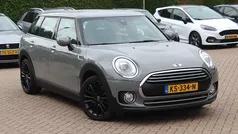 Grijs, metallic lak Gebruikt 2016 Mini One Clubman Business Stationwagen | € 12.250 (Eerlijke prijs)