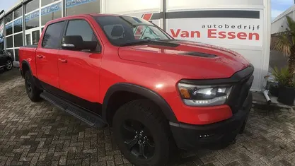 Rood Gebruikt 2021 Dodge Ram Pickup | € 57.950 (Eerlijke prijs)