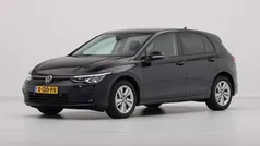 Gebruikt 2024 VW Golf VIII Business Hatchback | € 26.940 (Eerlijke prijs)