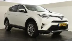 Wit Gebruikt 2017 Toyota RAV4 Executive SUV | € 23.499 (Goede deal)