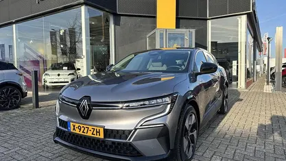 Occasion 2024 Renault Megane E-Tech Evolution Hatchback | € 26.640 (Eerlijke prijs)
