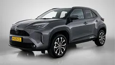 Grijs Gebruikt 2023 Toyota Yaris Cross SUV | € 26.950 (Eerlijke prijs)