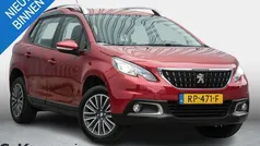 Rood Gebruikt 2018 Peugeot 2008 SUV | € 9.500 (Super prijs)