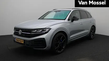 Occasion 2025 VW Touareg R SUV | € 89.900 (Eerlijke prijs)