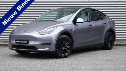 Occasion Tesla Model Y Long Range AWD 378 kW (514 PK) 2023 Grijs SUV