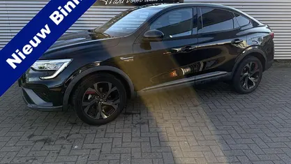 Gebruikt 2022 Renault Arkana R.S. SUV | € 22.445 (Eerlijke prijs)