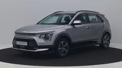 Gebruikt 2022 Kia Niro SUV | € 25.700 (Eerlijke prijs)
