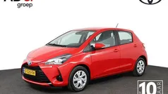 Rood Gebruikt 2019 Toyota Yaris Active Hatchback | € 16.950 (Eerlijke prijs)