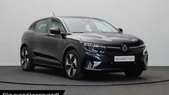 Gebruikt 2024 Renault Mégane Evolution Hatchback | € 35.945 (Eerlijke prijs)