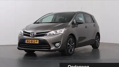 Occasion 2017 Toyota Verso Skyview Edition MPV | € 18.935 (Eerlijke prijs)