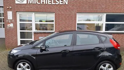 Zwart Gebruikt 2010 Ford Fiesta Limited Hatchback | € 4.450 (Eerlijke prijs)