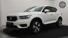 Gebruikt 2020 Volvo XC40 Momentum SUV | € 30.495 (Eerlijke prijs)
