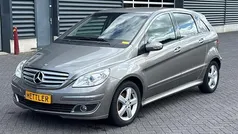 Grijs Gebruikt 2006 Mercedes B200 MPV | € 1.450 (Goede deal)